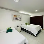 Two Bedroom Apt In Laguito