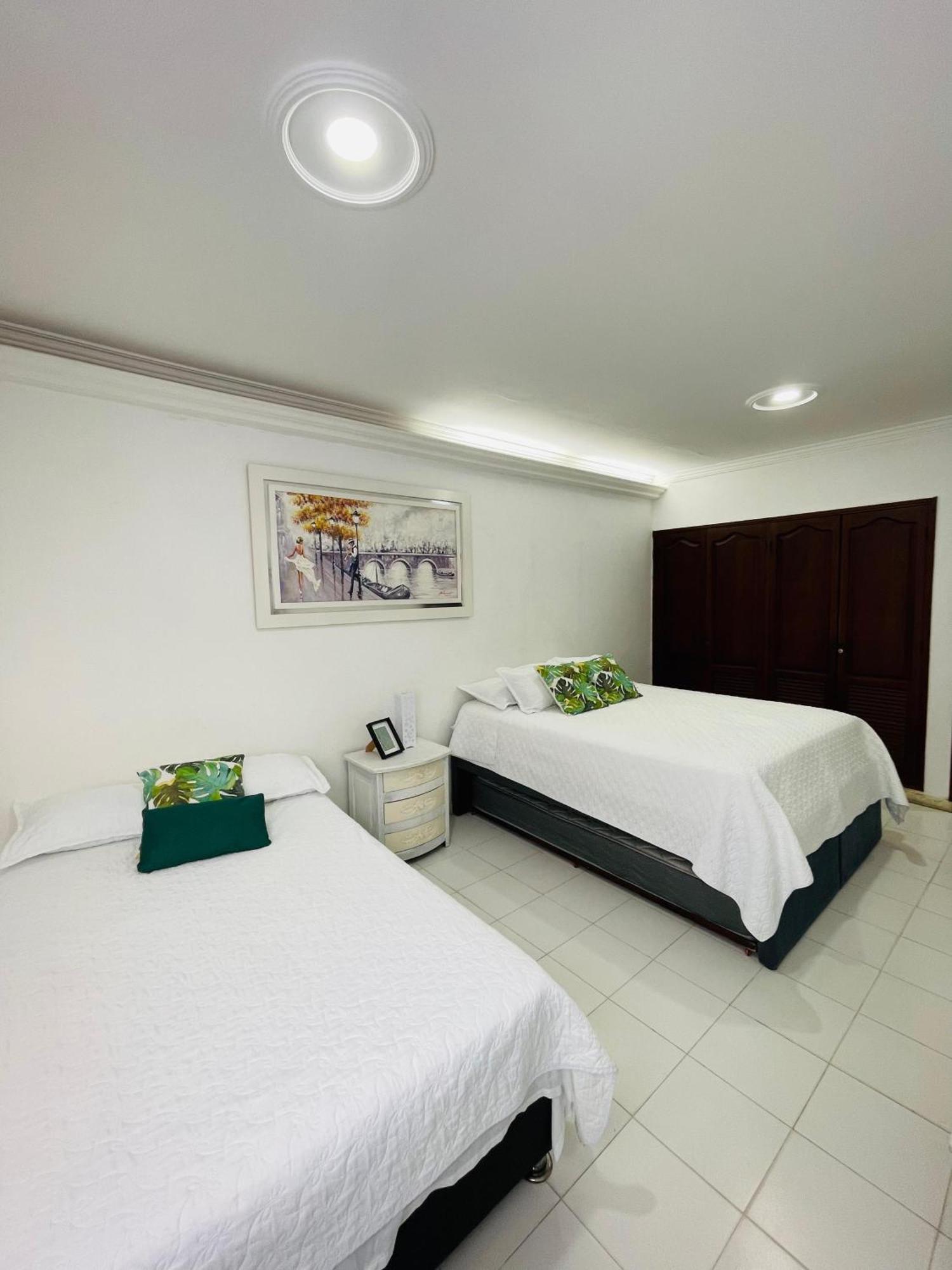 Apartment Two Bedroom In Laguito