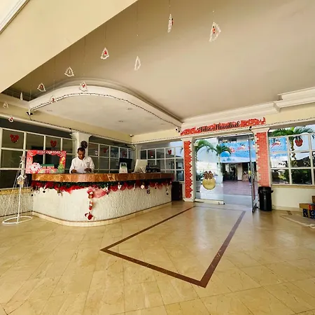 Two Bedroom In Laguito Apartment